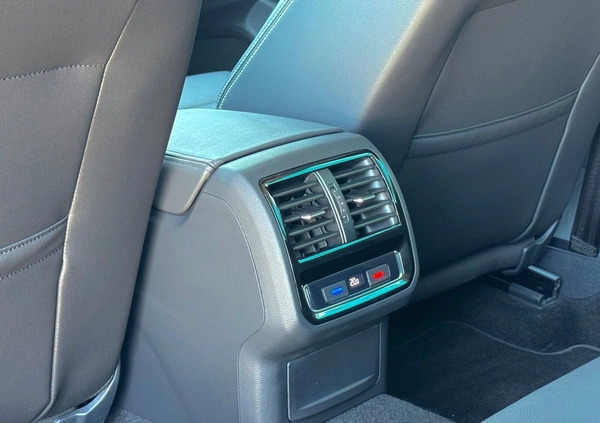 Volkswagen Passat cena 159999 przebieg: 45518, rok produkcji 2020 z Sieniawa małe 596